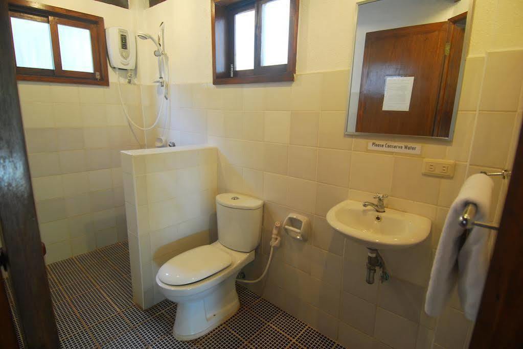 Blue Bayou Bungalows Balabag  Екстер'єр фото